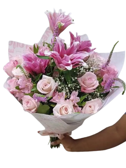 Nobre Buquê de Lírios e Rosas Rosadas